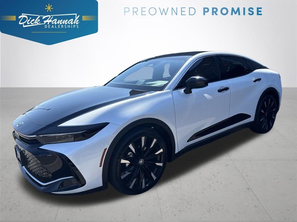 2026 Toyota Crown Platinum
