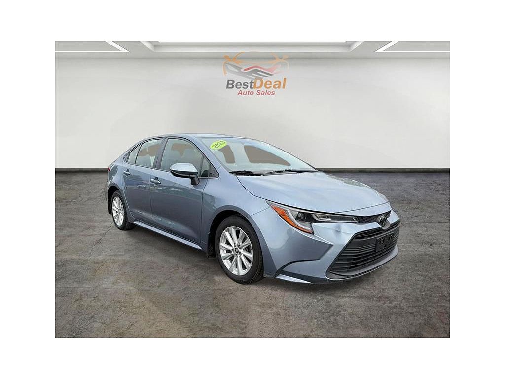 2023 Toyota Corolla LE