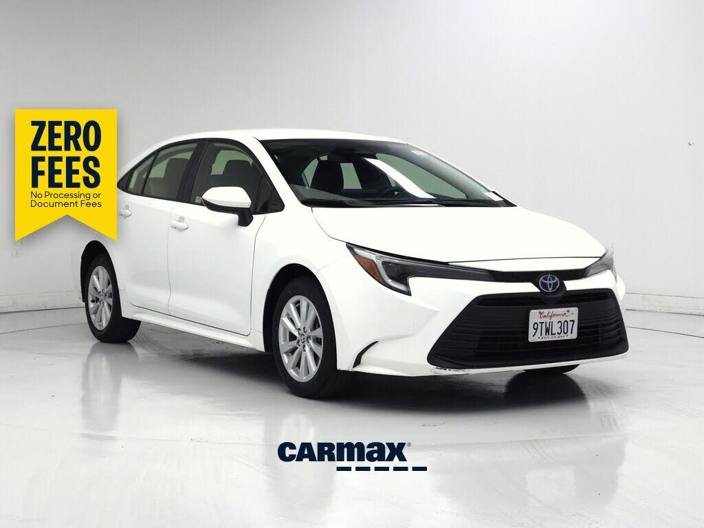 2025 Toyota Corolla Hybrid XLE