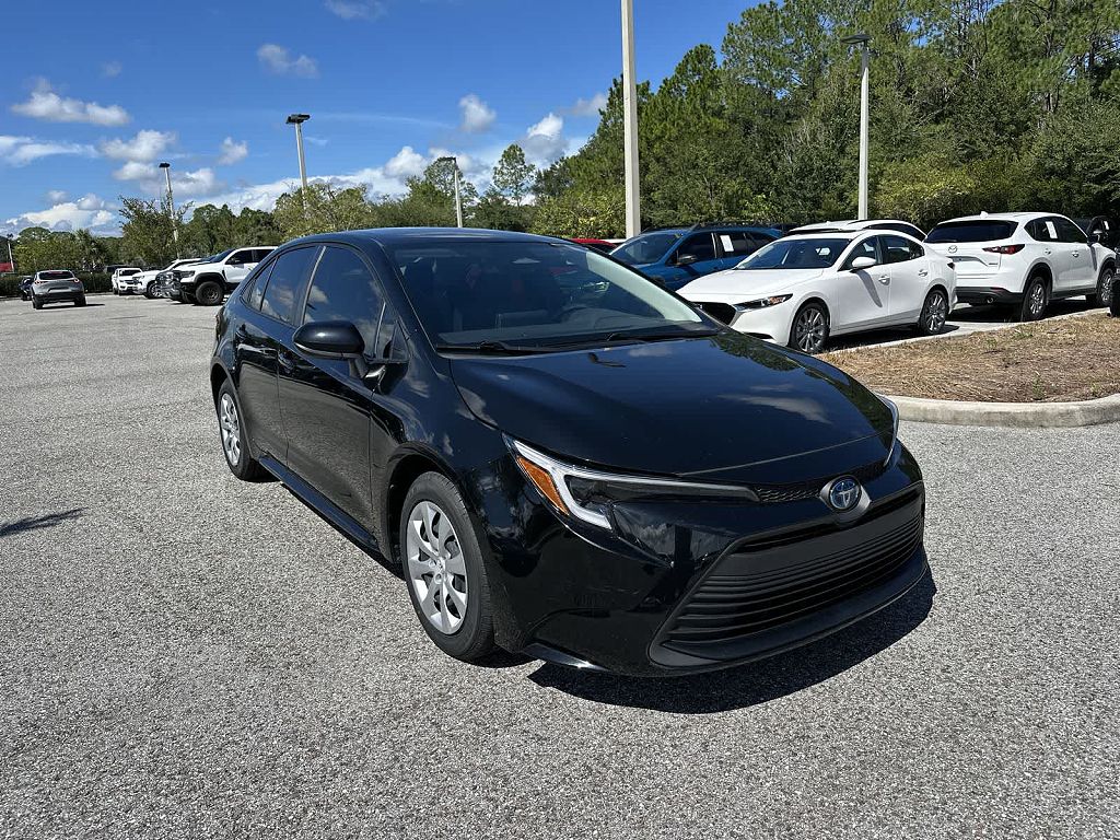 2025 Toyota Corolla Hybrid LE