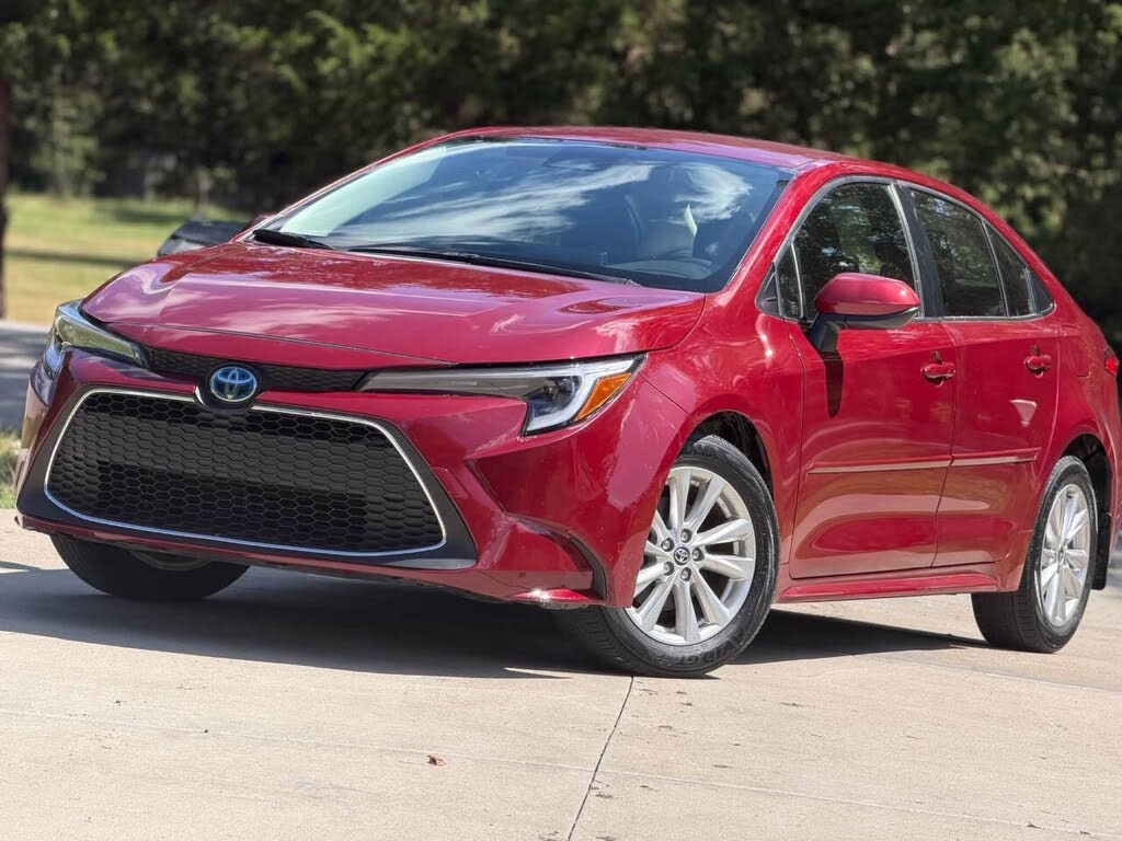 2024 Toyota Corolla Hybrid SE