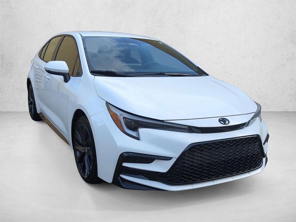 2026 Toyota Corolla Hybrid SE