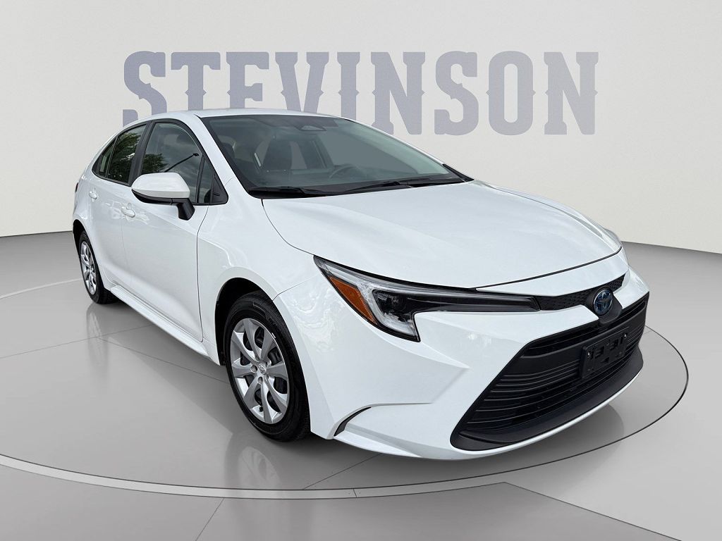 2024 Toyota Corolla Hybrid LE