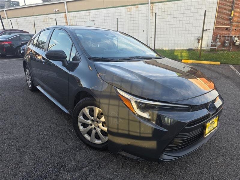 2023 Toyota Corolla Hybrid XLE