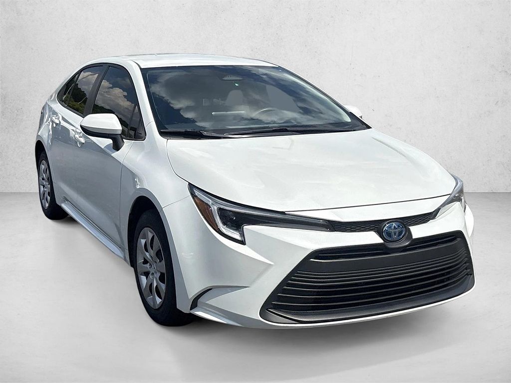 2024 Toyota Corolla Hybrid LE