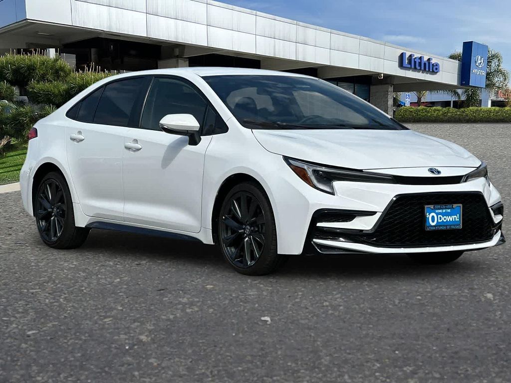 2025 Toyota Corolla Hybrid SE