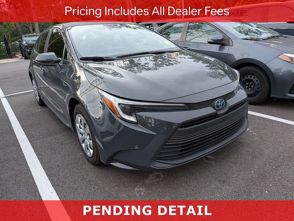 2025 Toyota Corolla Hybrid LE