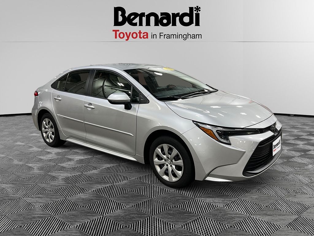 2026 Toyota Corolla Hybrid LE