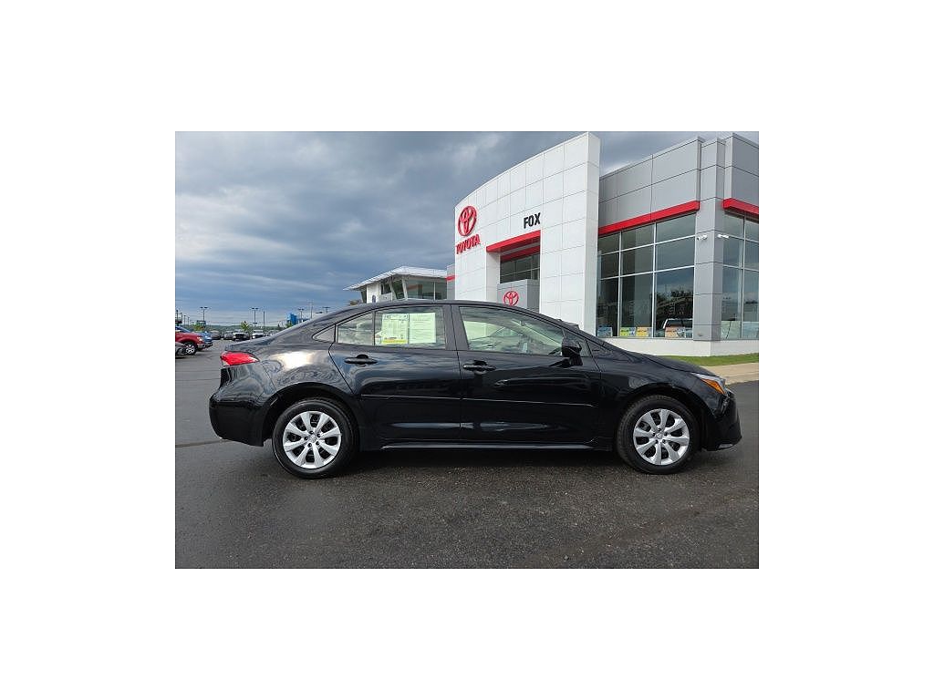 2024 Toyota Corolla Hybrid LE