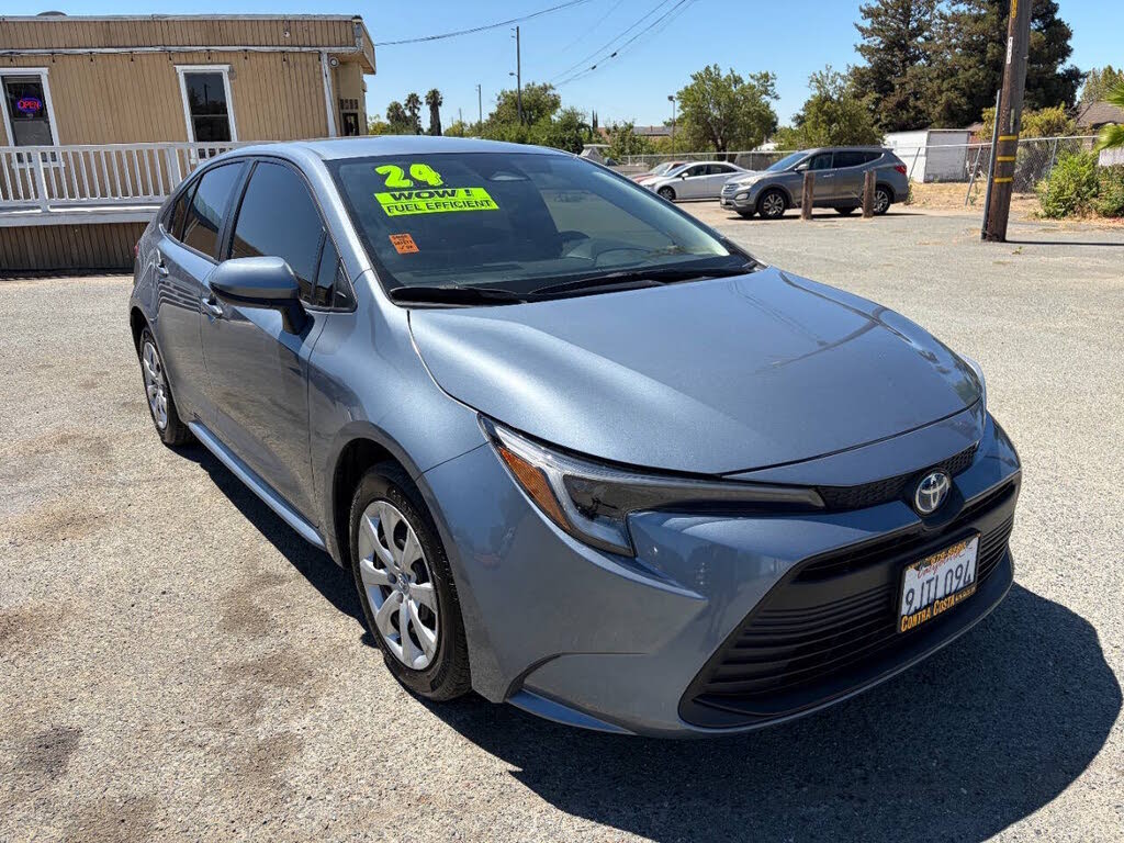 2024 Toyota Corolla Hybrid SE