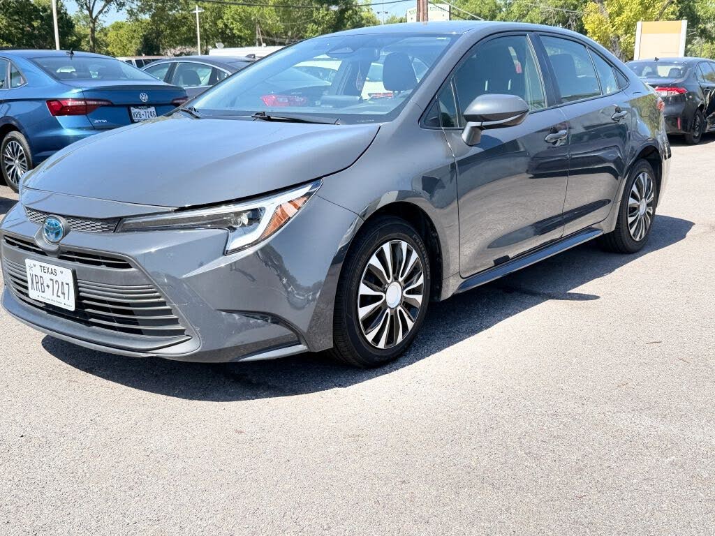 2023 Toyota Corolla Hybrid XLE