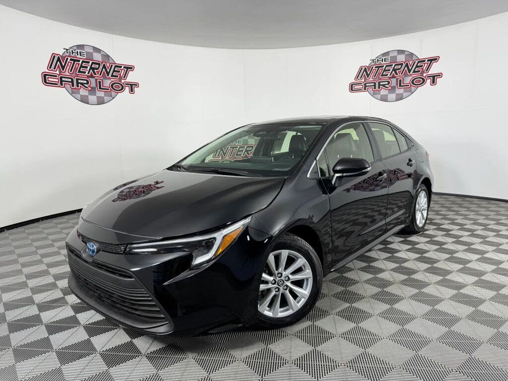 2024 Toyota Corolla Hybrid LE