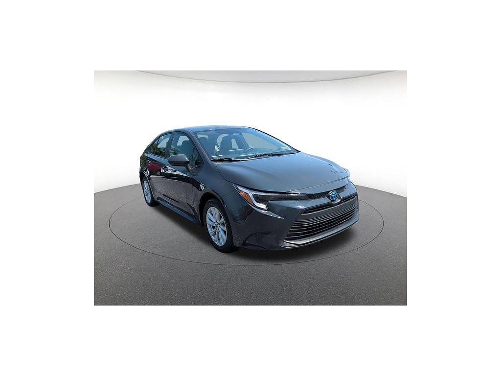 2025 Toyota Corolla Hybrid LE