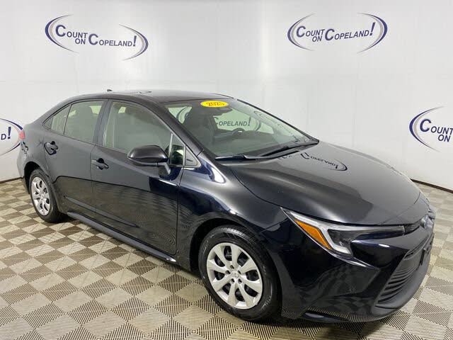 2025 Toyota Corolla Hybrid LE