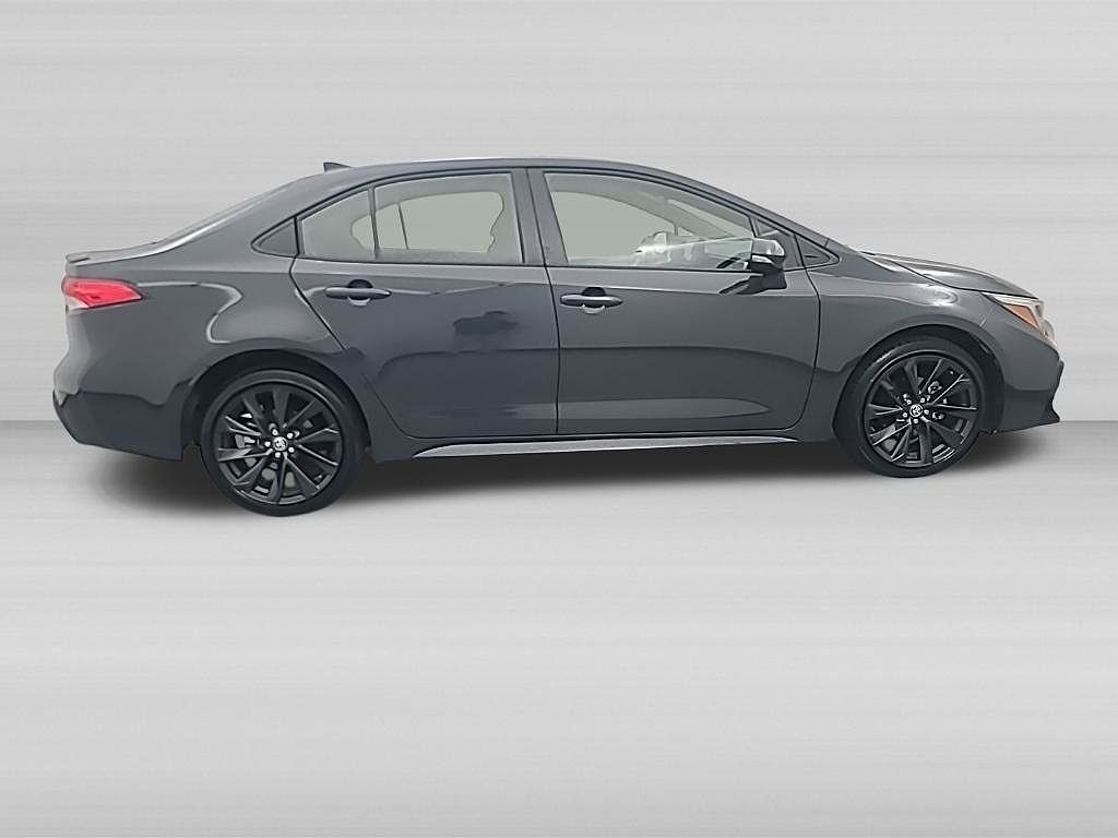 2026 Toyota Corolla Hybrid SE