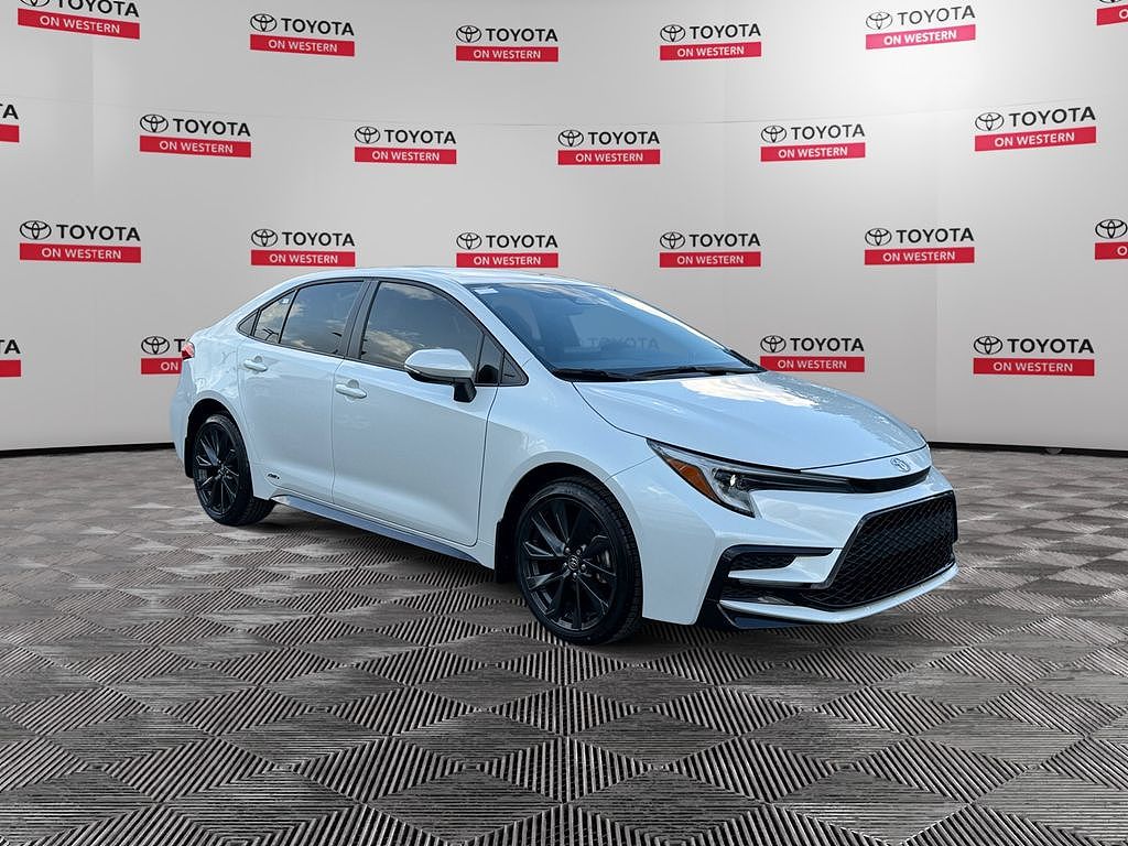 2026 Toyota Corolla Hybrid SE