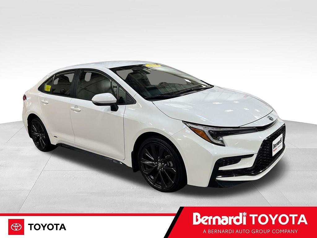 2024 Toyota Corolla Hybrid LE
