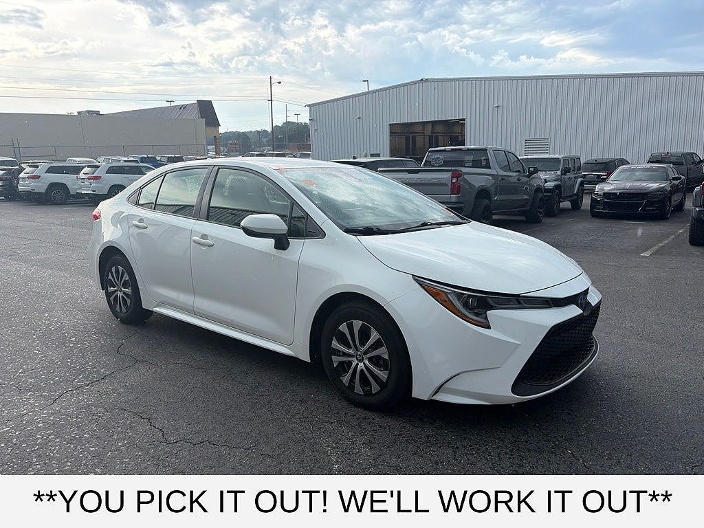 2022 Toyota Corolla Hybrid LE