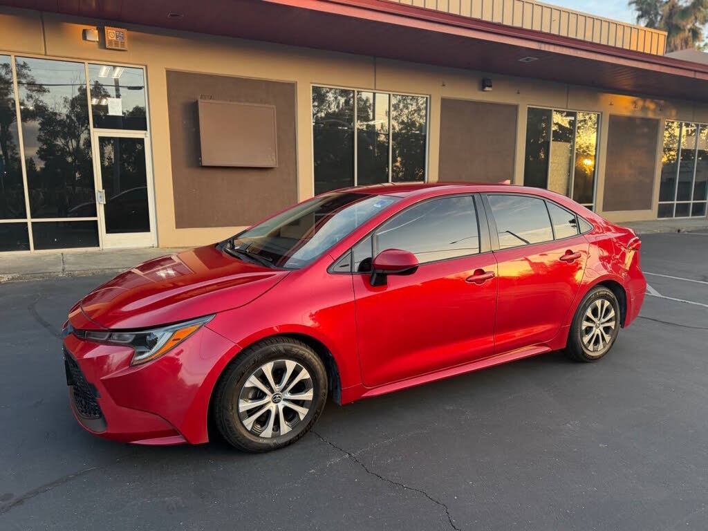 2020 Toyota Corolla Hybrid LE