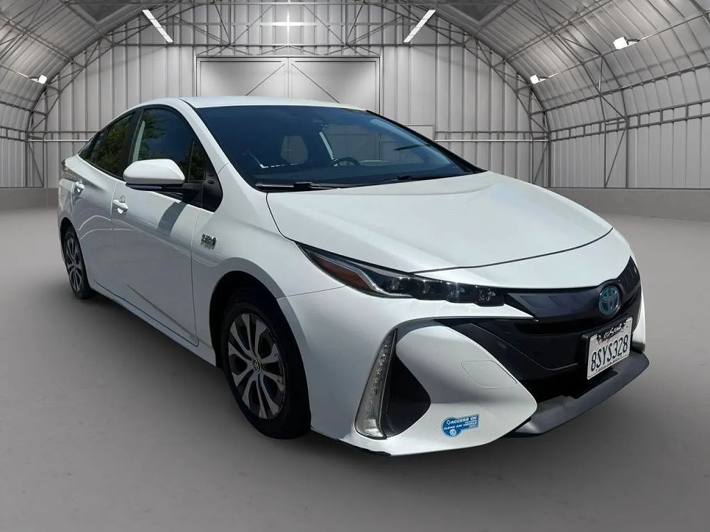 2021 Toyota Prius Prime LE