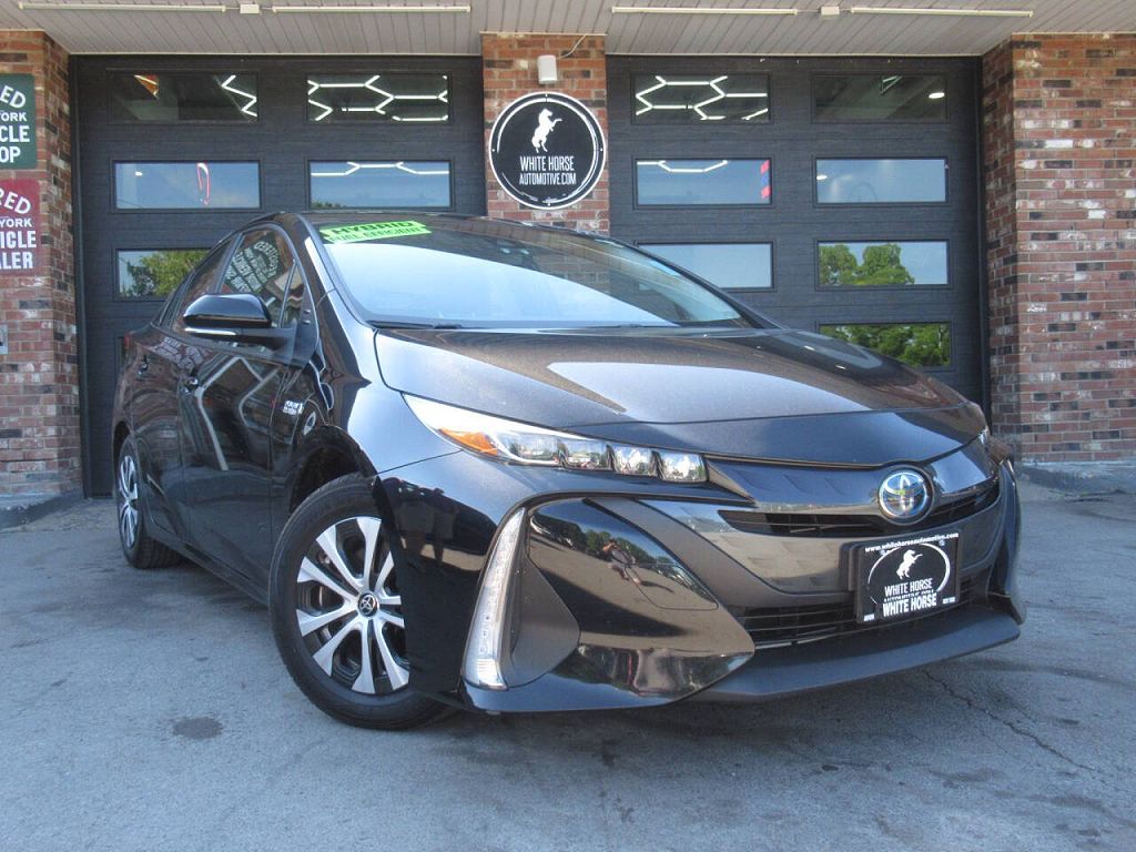 2021 Toyota Prius Prime LE
