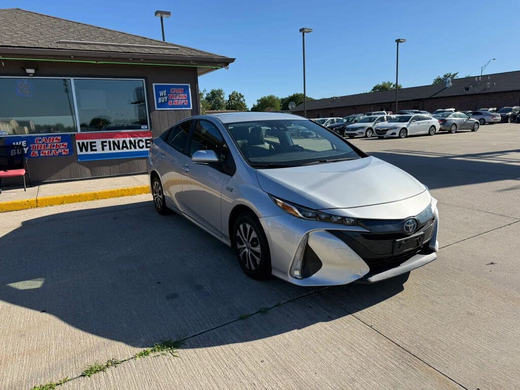 2021 Toyota Prius Prime LE