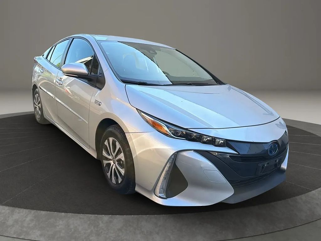 2022 Toyota Prius Prime LE