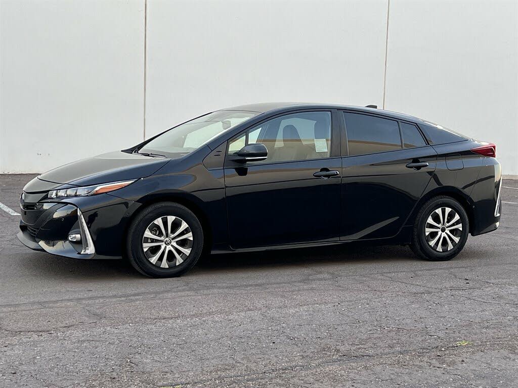 2021 Toyota Prius Prime LE