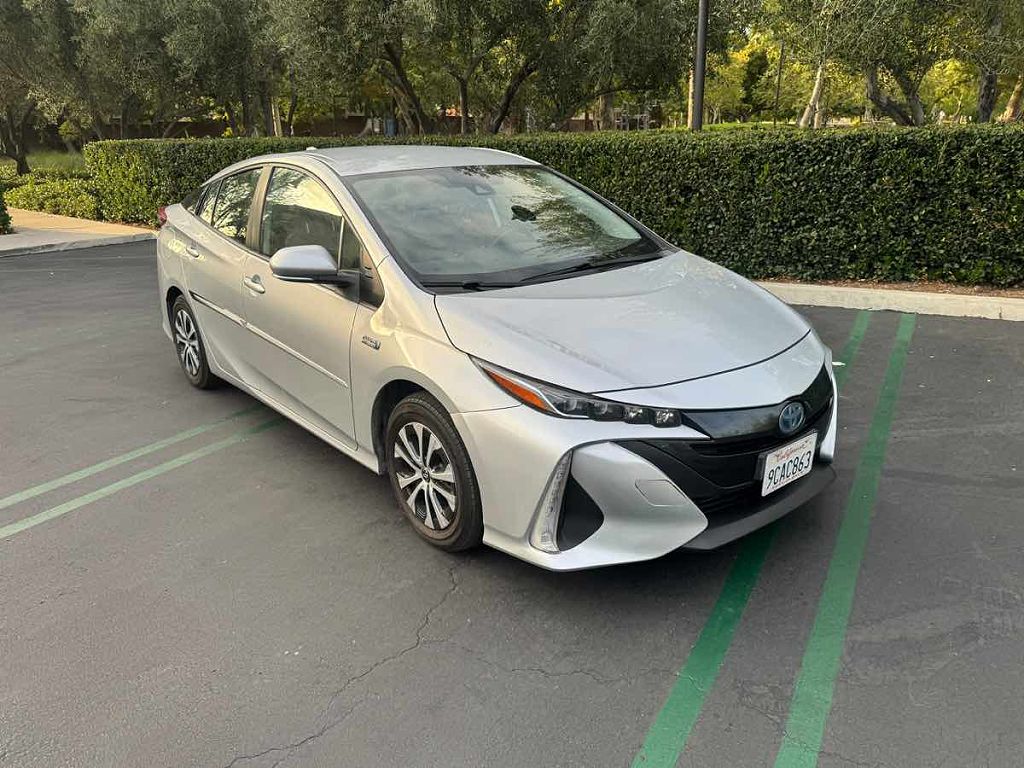 2021 Toyota Prius Prime LE