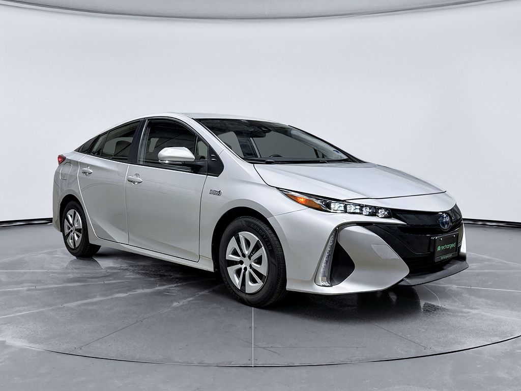 2022 Toyota Prius Prime LE