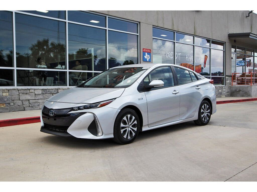 2022 Toyota Prius Prime XLE