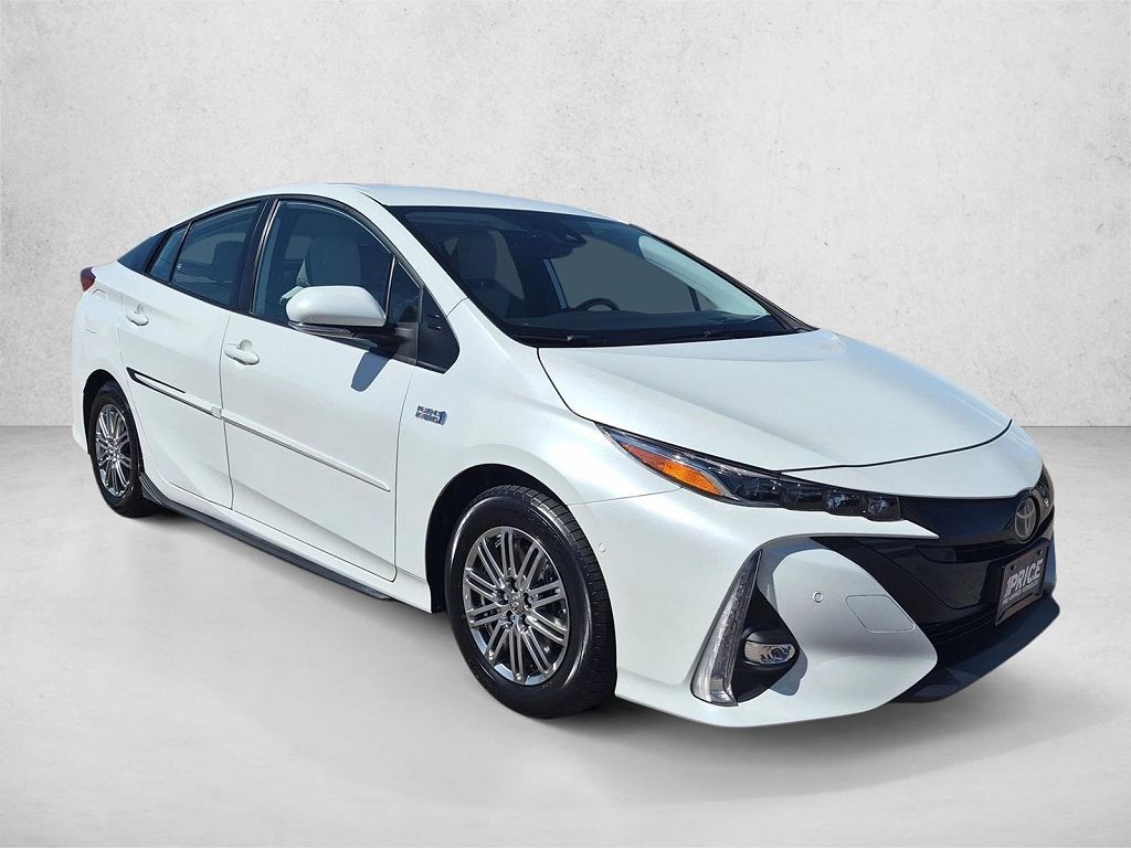 2021 Toyota Prius Prime LE