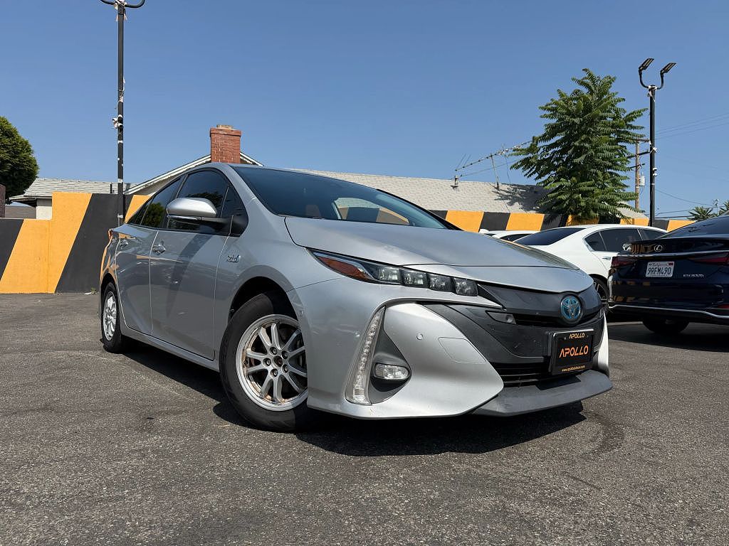 2021 Toyota Prius Prime LE