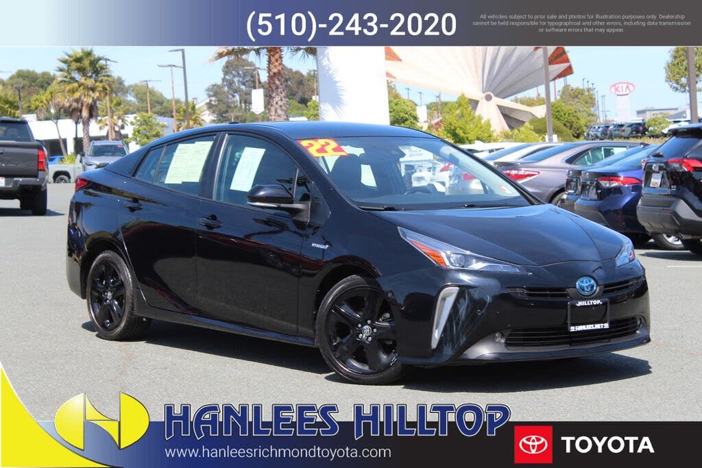 2022 Toyota Prius L Eco