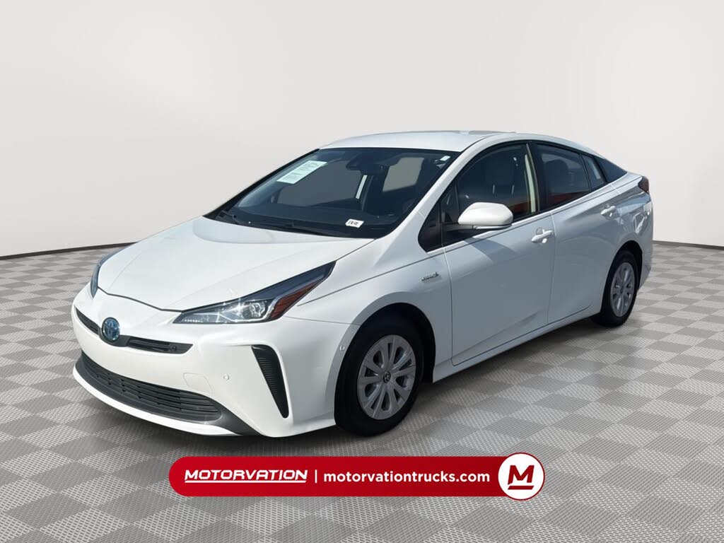 2022 Toyota Prius L Eco