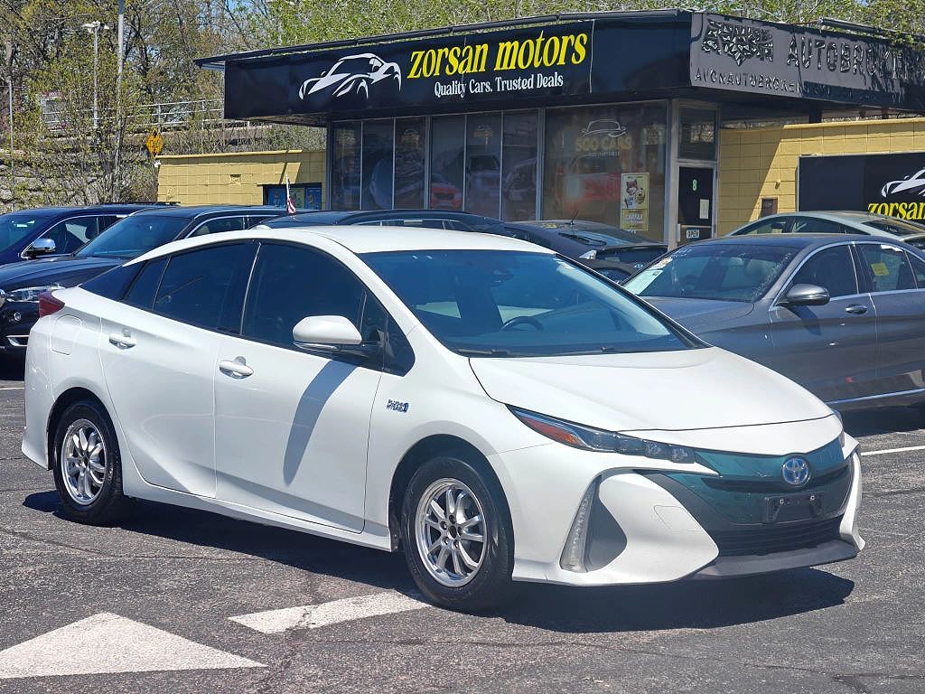 2019 Toyota Prius Prime Plus