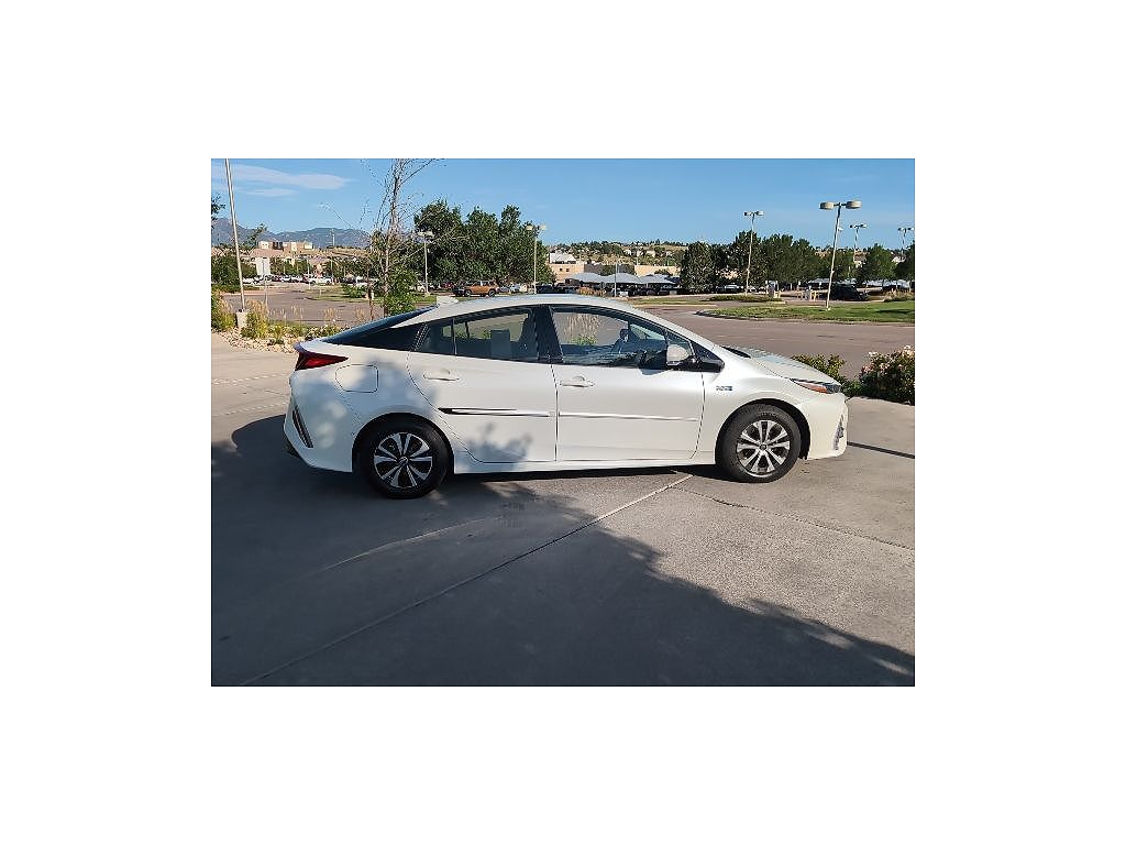 2018 Toyota Prius Prime Plus