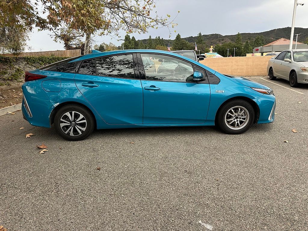 2019 Toyota Prius Prime Plus