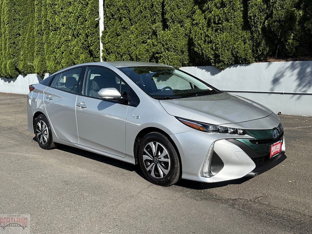 2017 Toyota Prius Prime Plus