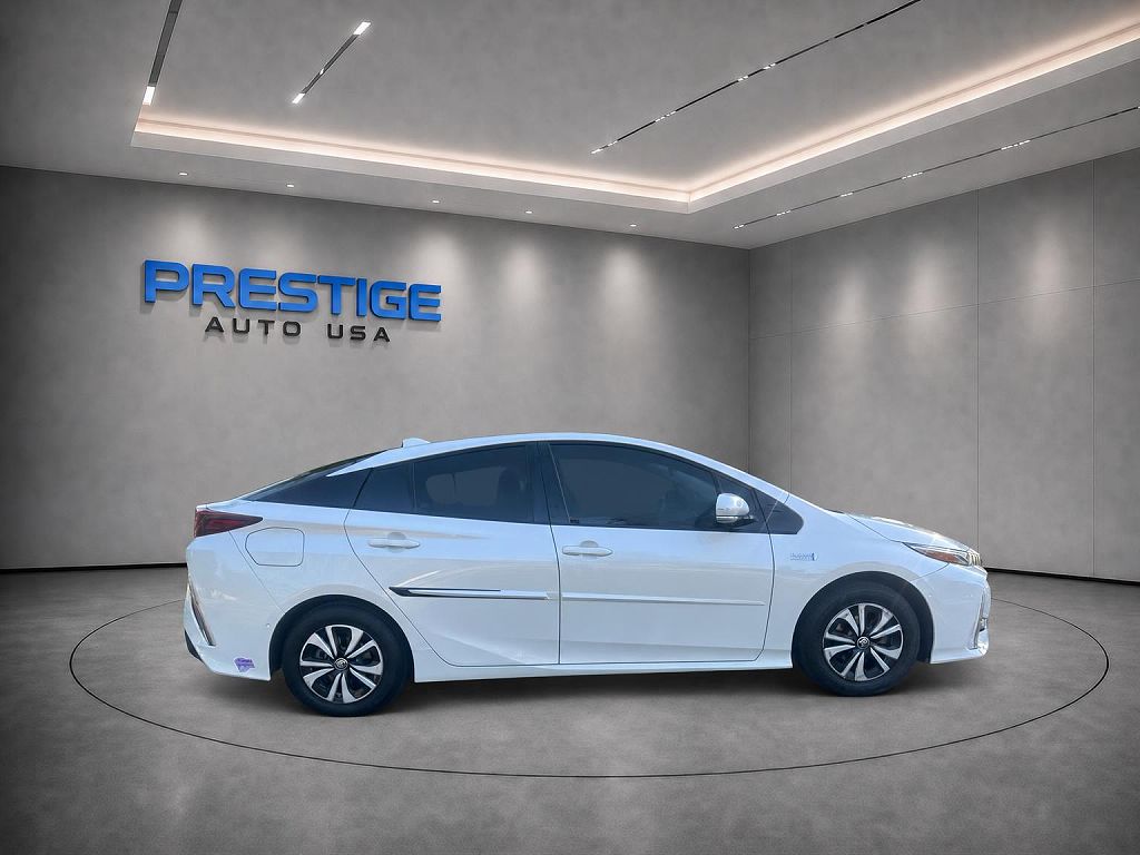 2018 Toyota Prius Prime Plus
