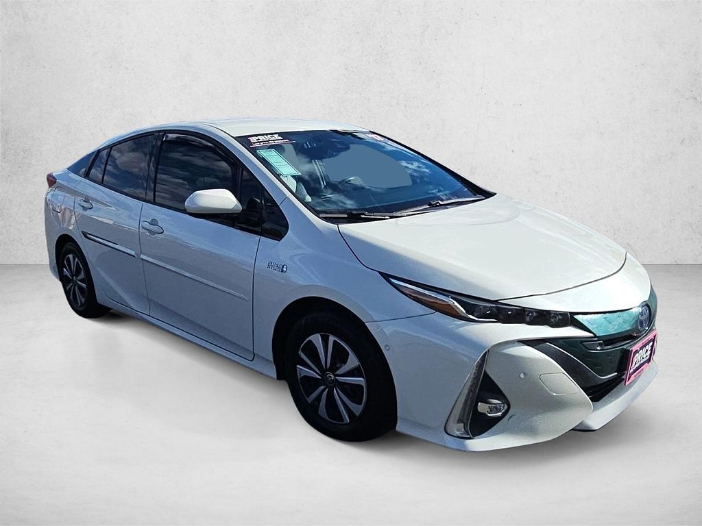 2017 Toyota Prius Prime Plus