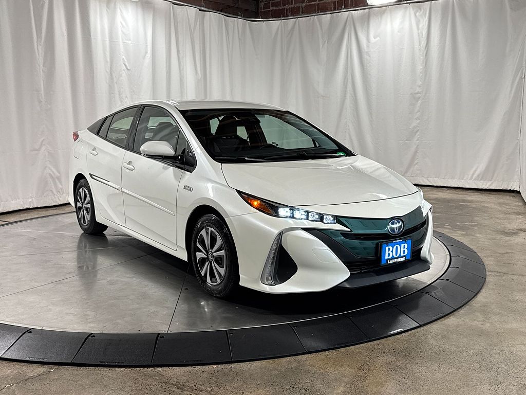 2017 Toyota Prius Prime Plus