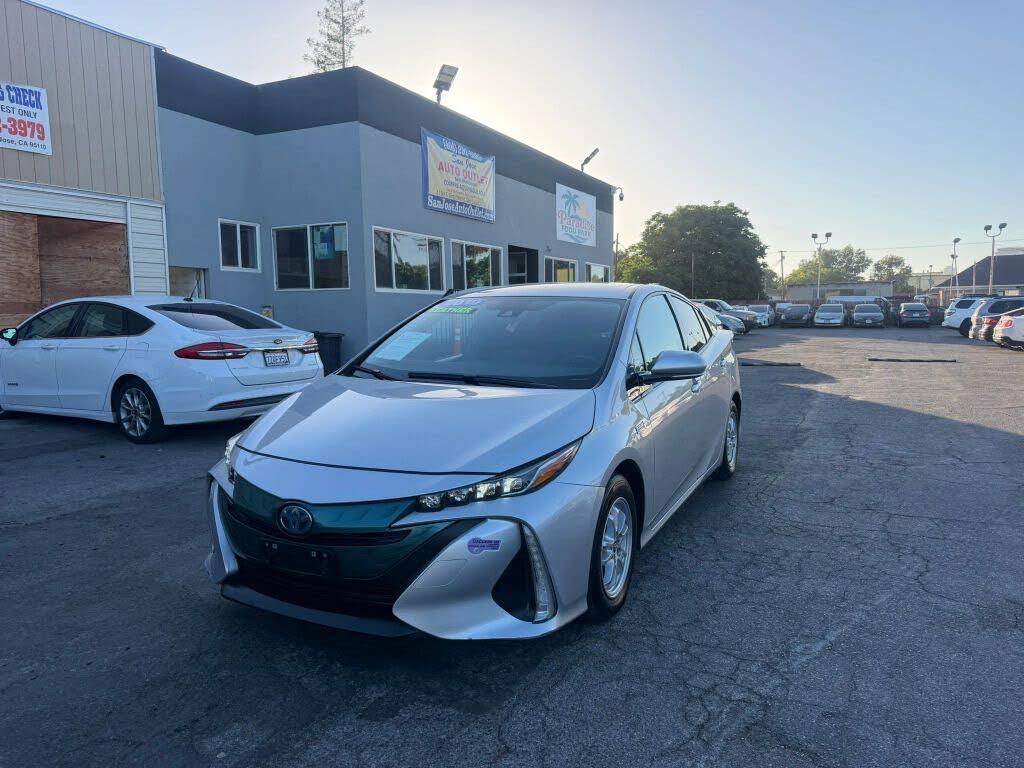 2019 Toyota Prius Prime Plus