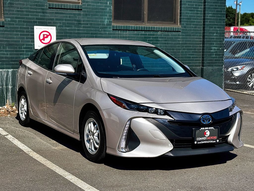 2017 Toyota Prius Prime Plus