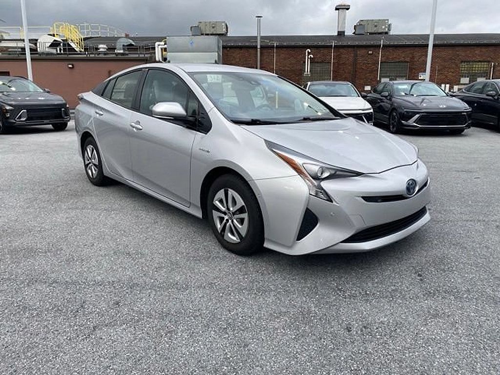2018 Toyota Prius Four