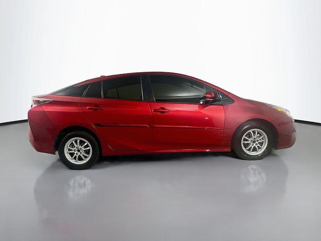 2016 Toyota Prius Three
