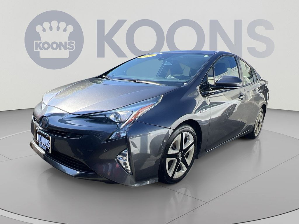 2016 Toyota Prius Four Touring