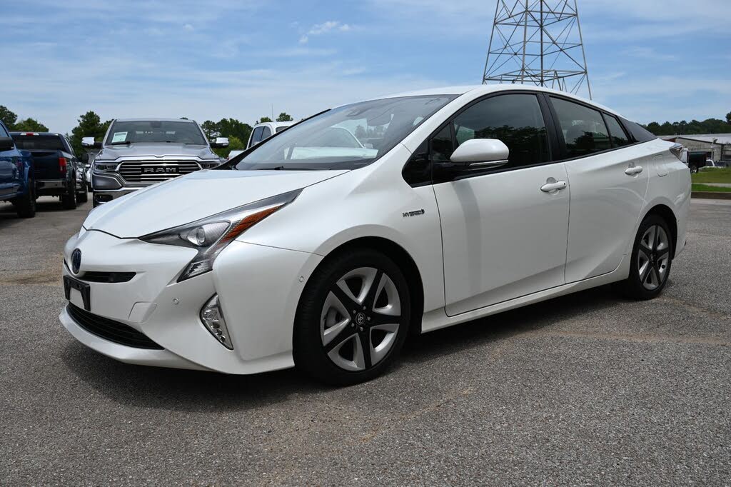 2018 Toyota Prius Three Touring