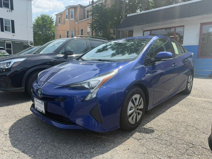 2018 Toyota Prius Three Touring