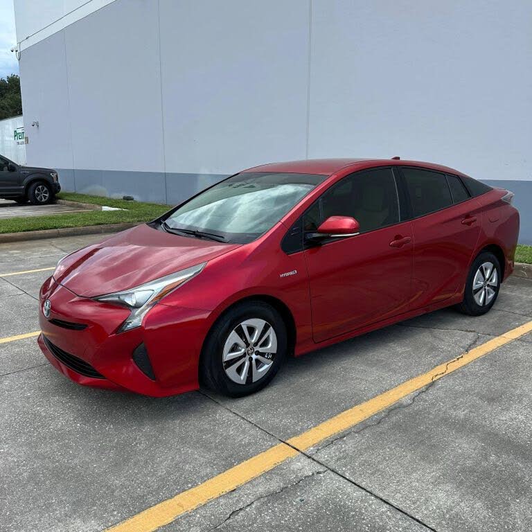 2016 Toyota Prius Three